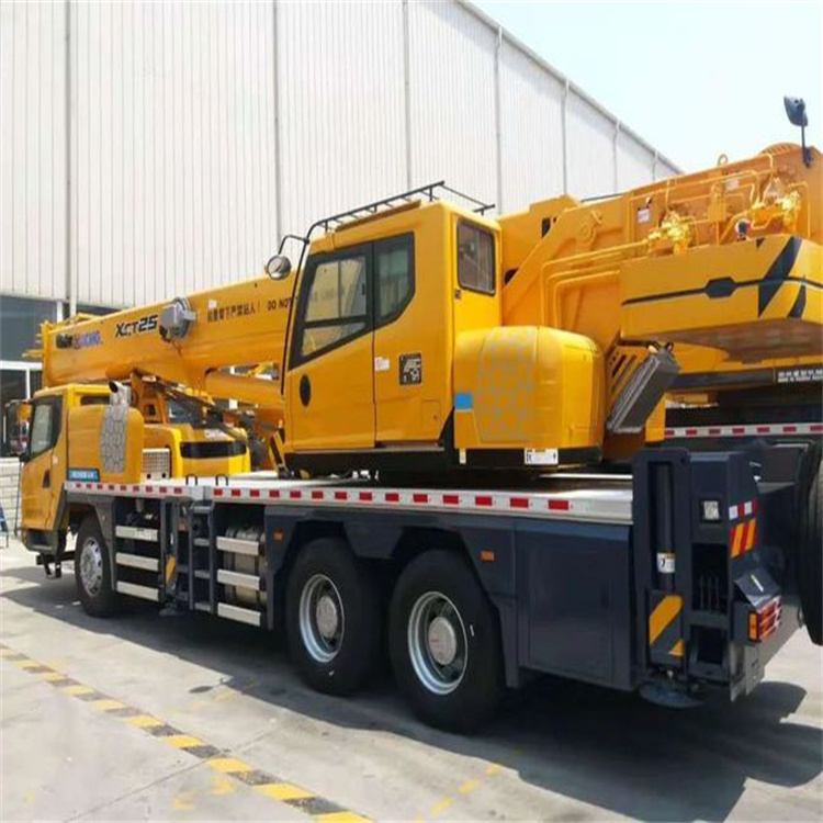 十月田镇哪里有租赁吊车的