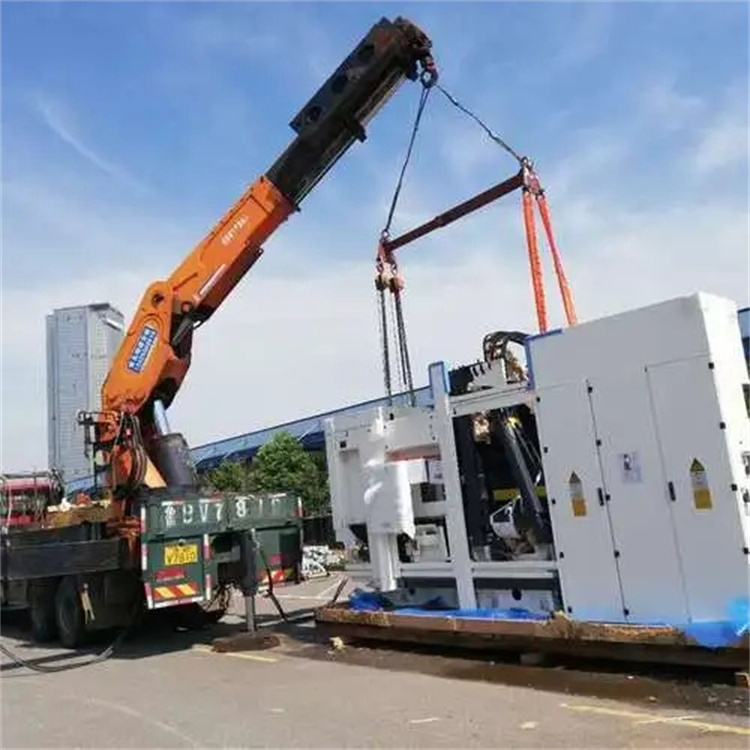 十月田镇附近小吊车联系方式|8-16吨|本地及时服务