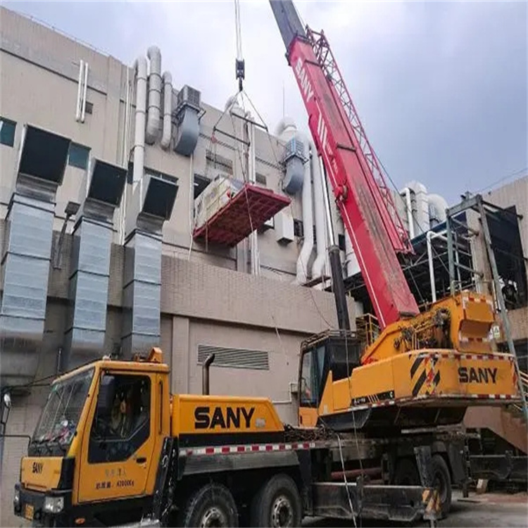 十月田镇一百吨吊车吊臂多长